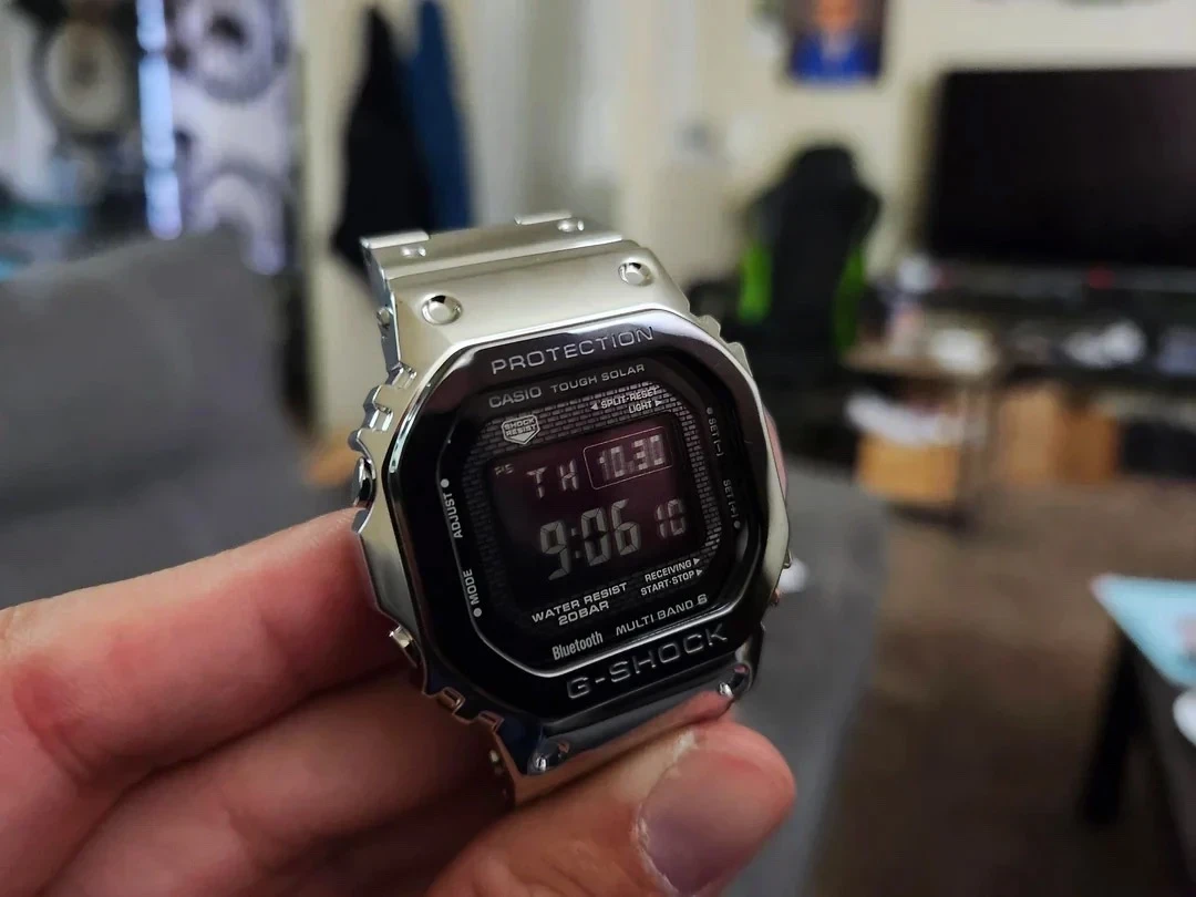 Часы  Casio  G-Shock Casio GMW-B5000BT-1E (фото 9)