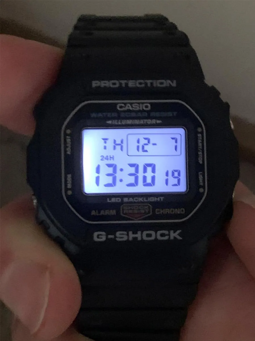 Наручные часы  Casio  G-Shock Casio DW-5600UE-1E (фото 9)