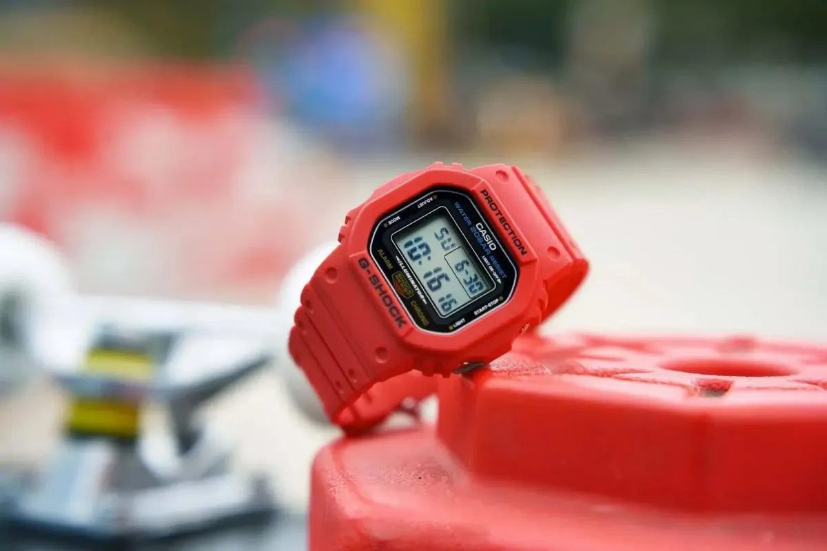 Наручные часы  Casio  G-Shock Casio DWE-5600R-9E (фото 6)