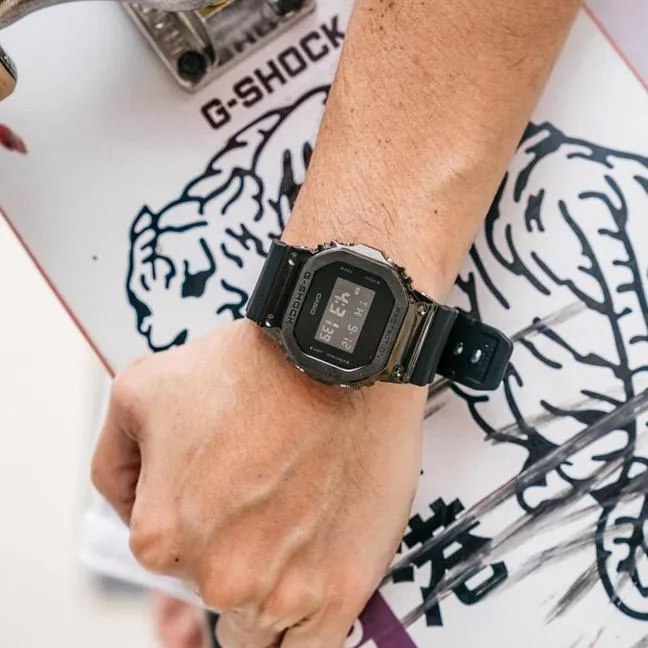 Наручные часы  Casio  G-Shock Casio GM-5600B-1E (фото 7)