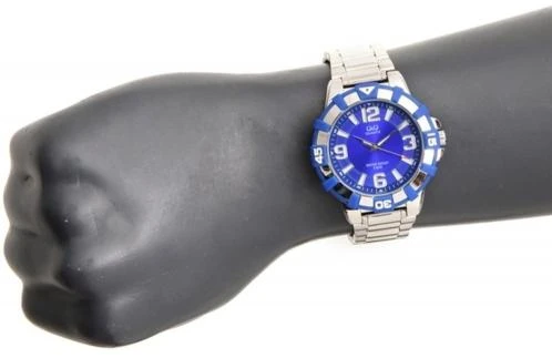 Наручные часы  Q&Q  Attractive Q&Q Q840J205Y (фото 3)