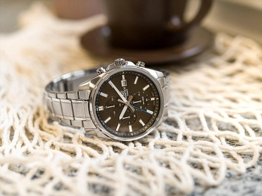 Наручные часы  Casio  Edifice Casio EFV-610D-5C (фото 2)