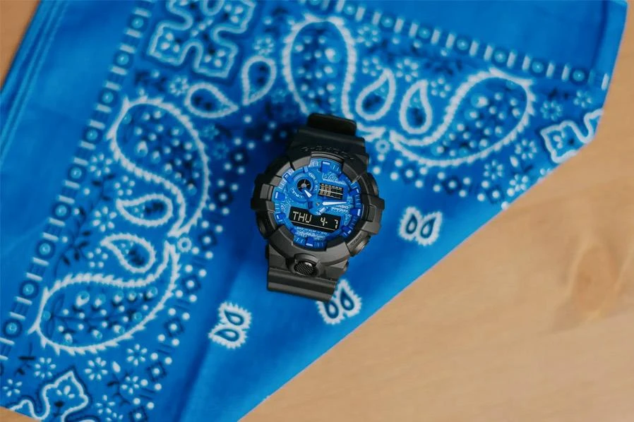 Часы  Casio  G-Shock Casio GA-700BP-1A (фото 6)