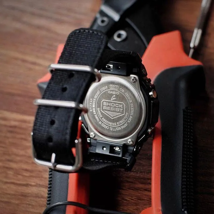 Наручные часы  Casio  G-Shock Casio GM-2100CB-1A (фото 8)