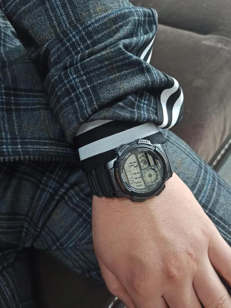 Наручные часы  Casio  Collection Casio AE-1000W-1A (фото 5)