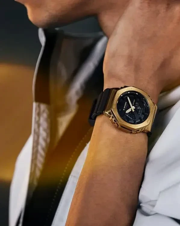 Наручные часы  Casio  G-Shock Casio GM-2100G-1A9 (фото 2)