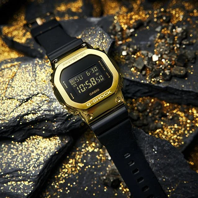 Наручные часы  Casio  G-Shock Casio GM-5600G-9E (фото 3)