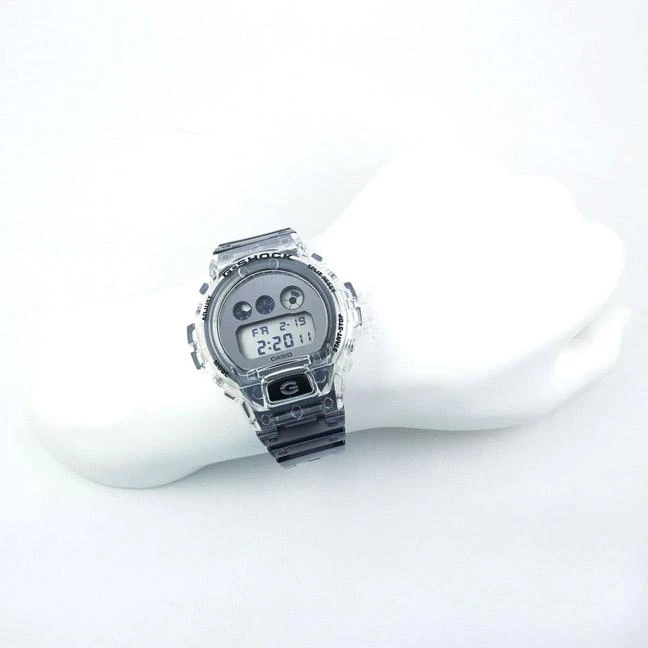 Наручные часы  Casio  G-Shock Casio DW-6900SK-1E (фото 7)
