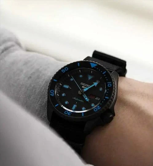 Наручные часы  Seiko  Seiko 5 Sports Seiko SRPD81K1 (фото 5)