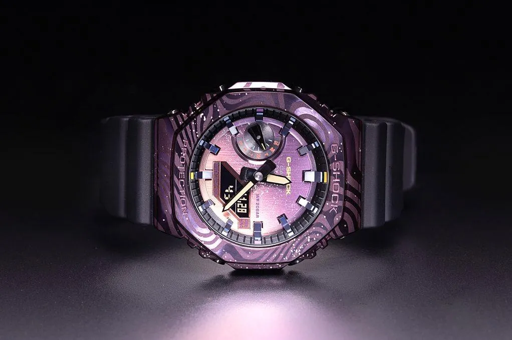 Часы  Casio  G-Shock Casio GM-2100MWG-1A (фото 11)