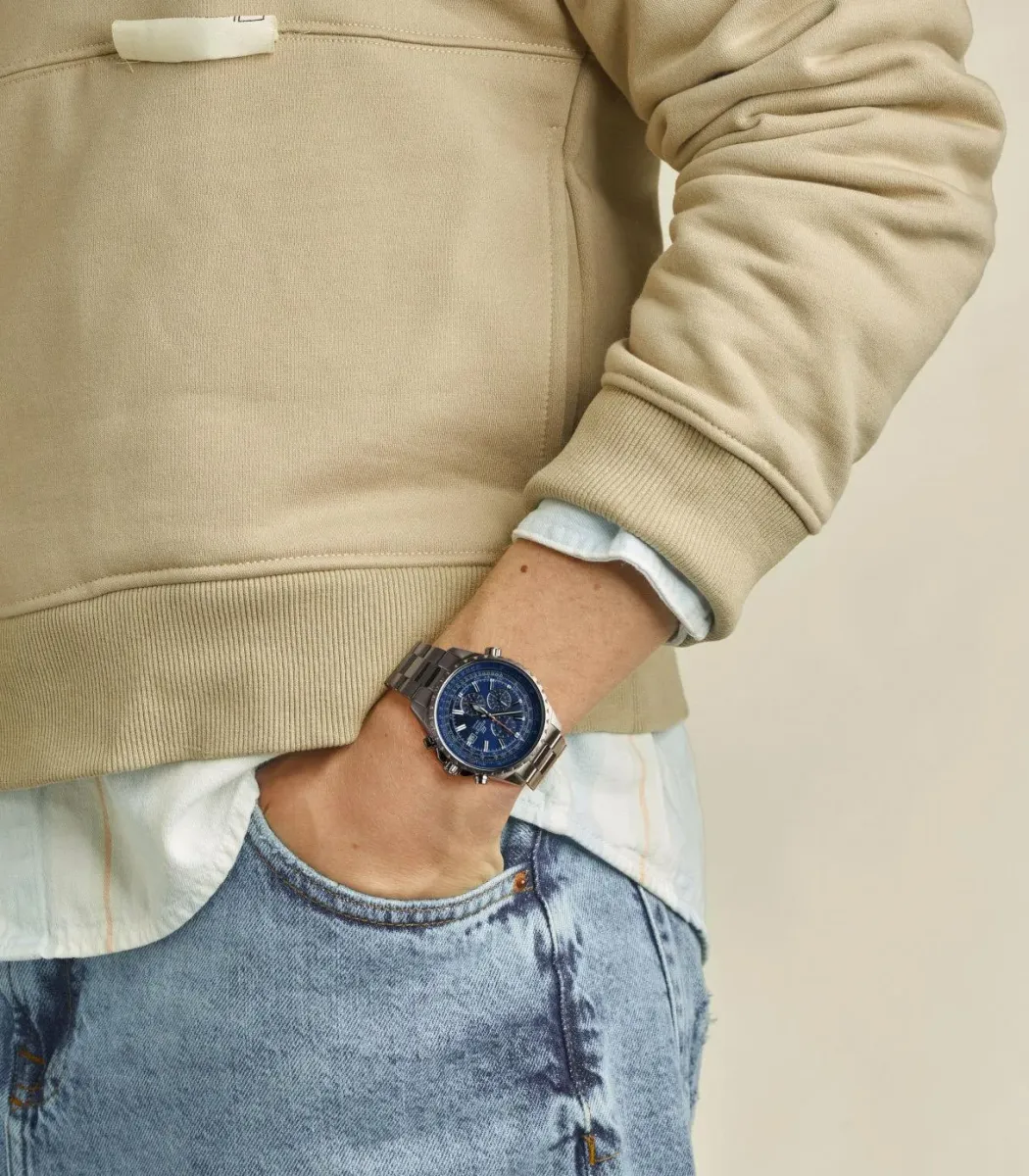 Наручные часы  Casio  Edifice Casio EF-527D-2A (фото 2)