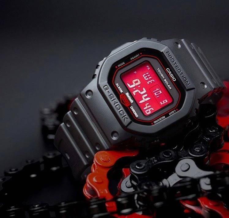 Наручные часы  Casio  G-Shock Casio GW-B5600AR-1E (фото 2)