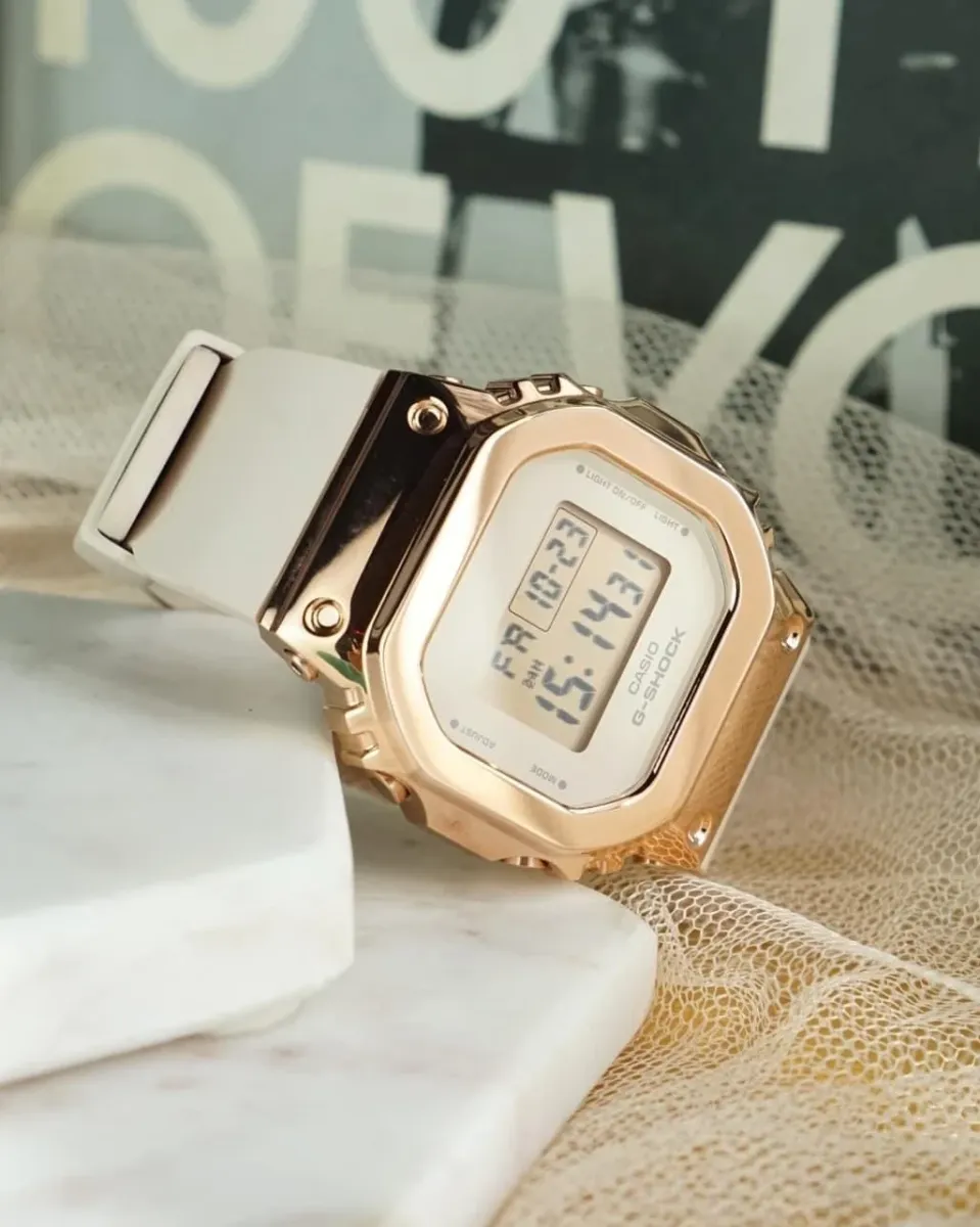 Наручные часы  Casio  G-Shock Casio GM-S5600UPG-4E (фото 7)