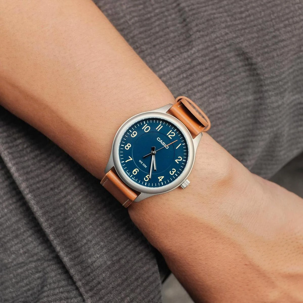 Наручные часы  Casio  Collection Casio MTP-B160L-2B (фото 2)