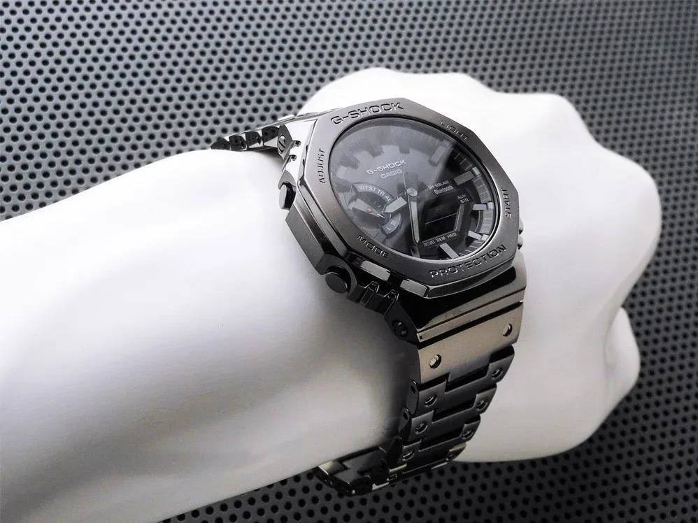 Часы  Casio  G-Shock Casio GM-B2100BD-1A (фото 16)