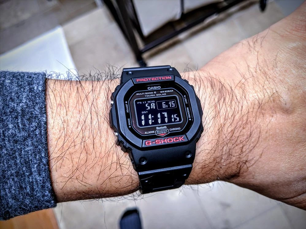 Наручные часы  Casio  G-Shock Casio GW-B5600HR-1E (фото 6)