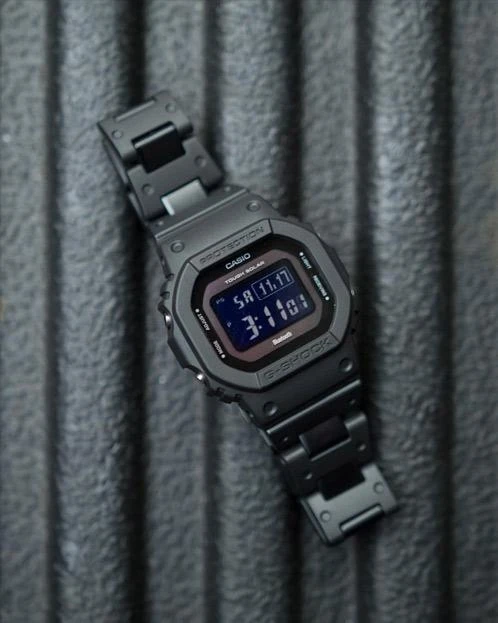 Часы  Casio  G-Shock Casio GW-B5600BC-1B (фото 12)