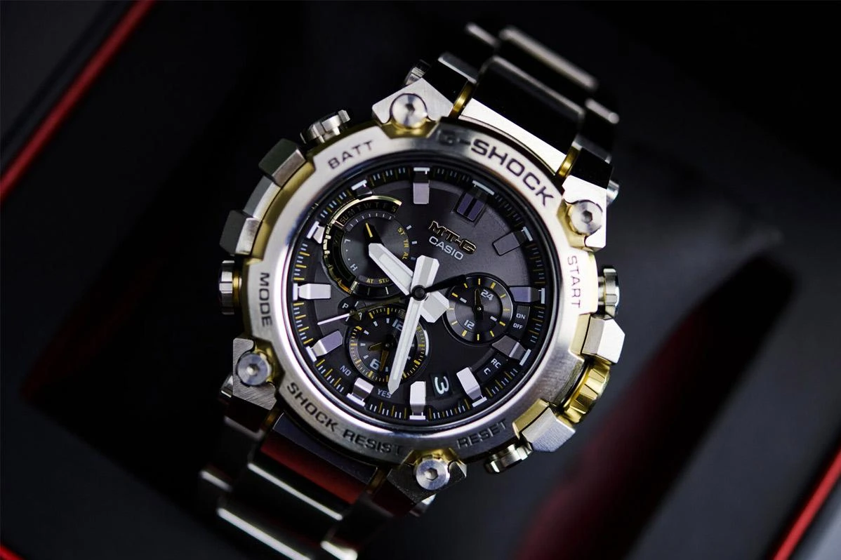Наручные часы  Casio  G-Shock Casio MTG-B3000D-1A9 (фото 2)