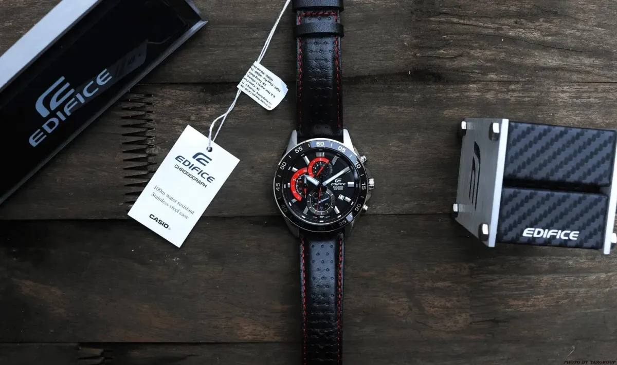 Наручные часы  Casio  Edifice Casio EFV-550L-1A (фото 7)