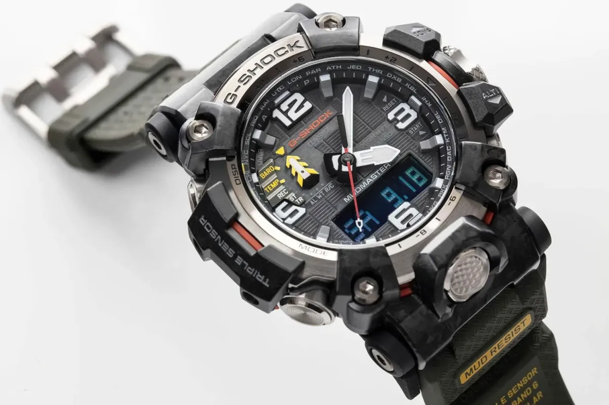 Часы  Casio  G-Shock Casio GWG-2000-1A3 (фото 15)