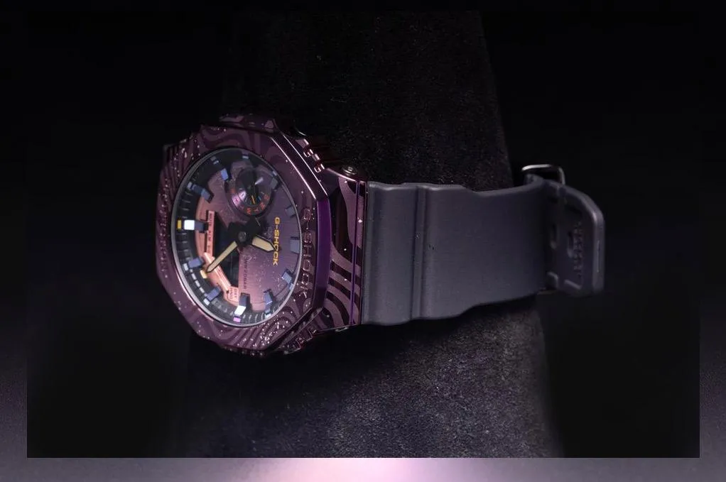 Наручные часы  Casio  G-Shock Casio GM-2100MWG-1A (фото 9)