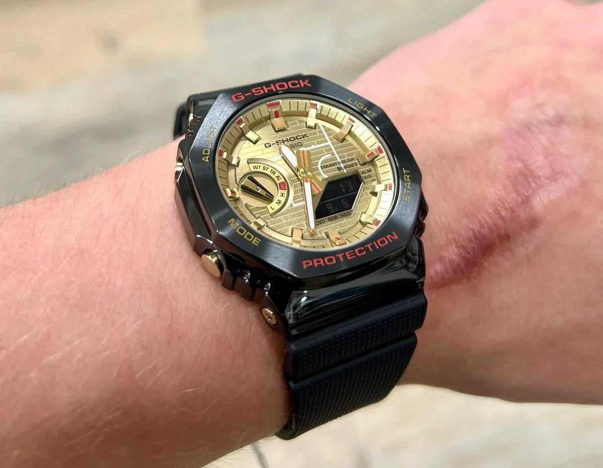 Наручные часы  Casio  G-Shock Casio GBM-2100RH-1A (фото 7)