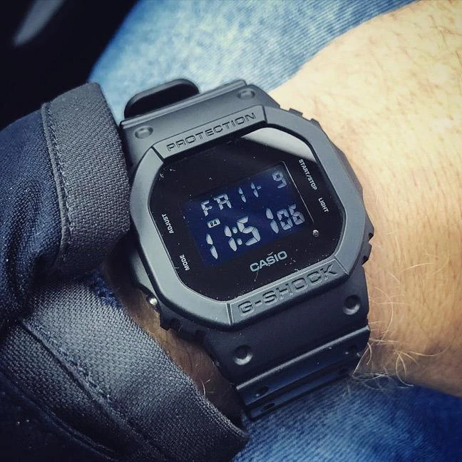 Наручные часы  Casio  G-Shock Casio DW-5600BB-1E (фото 10)