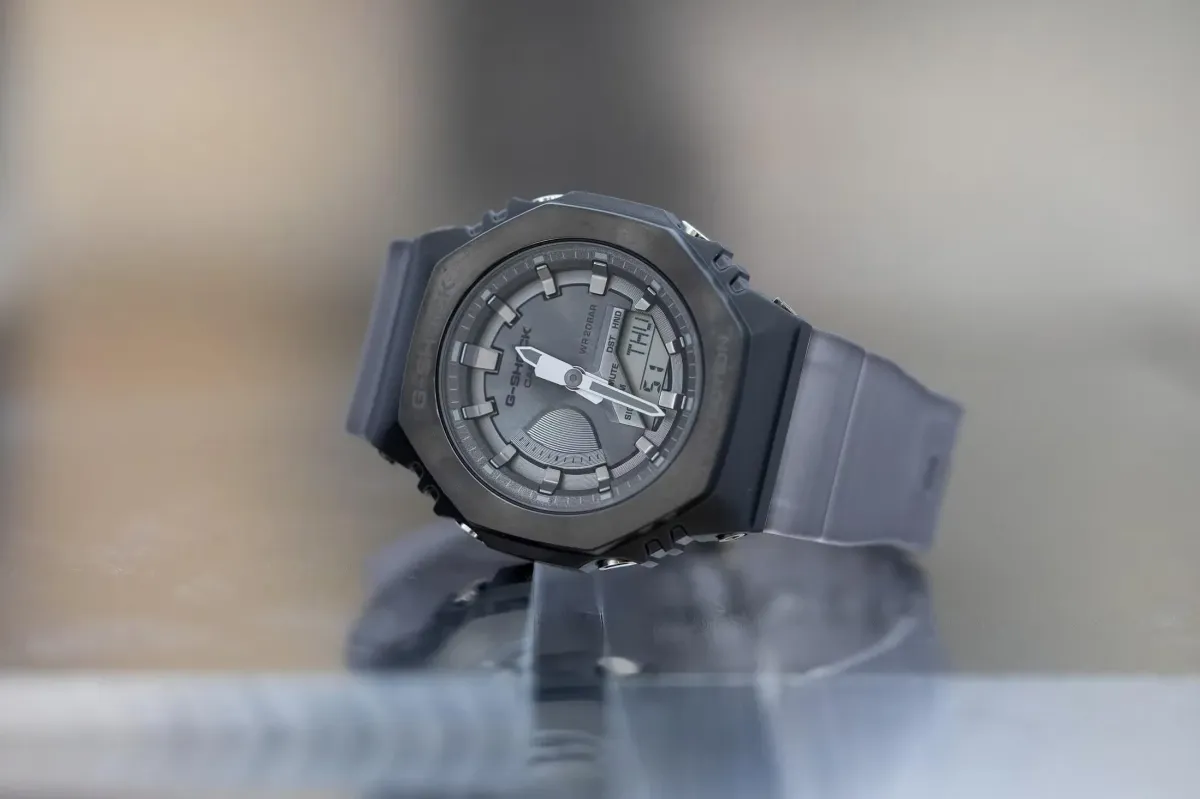 Часы  Casio  G-Shock Casio GM-S2100MF-1A (фото 4)