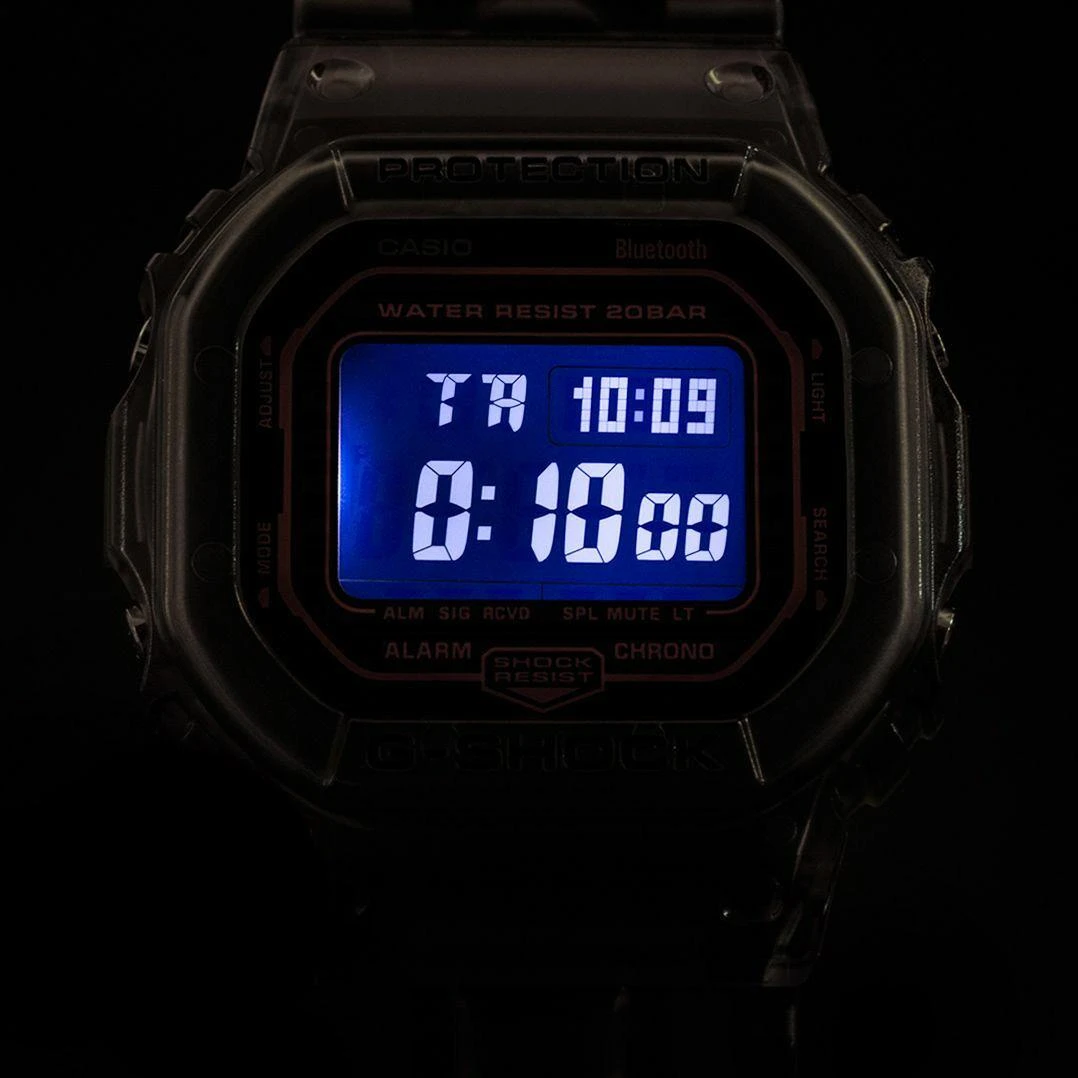 Часы  Casio  G-Shock Casio DW-B5600G-1E (фото 6)