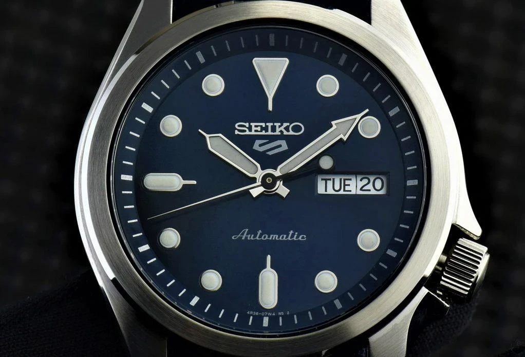 Часы  Seiko  Seiko 5 Sports Seiko SRPE63K1 (фото 3)