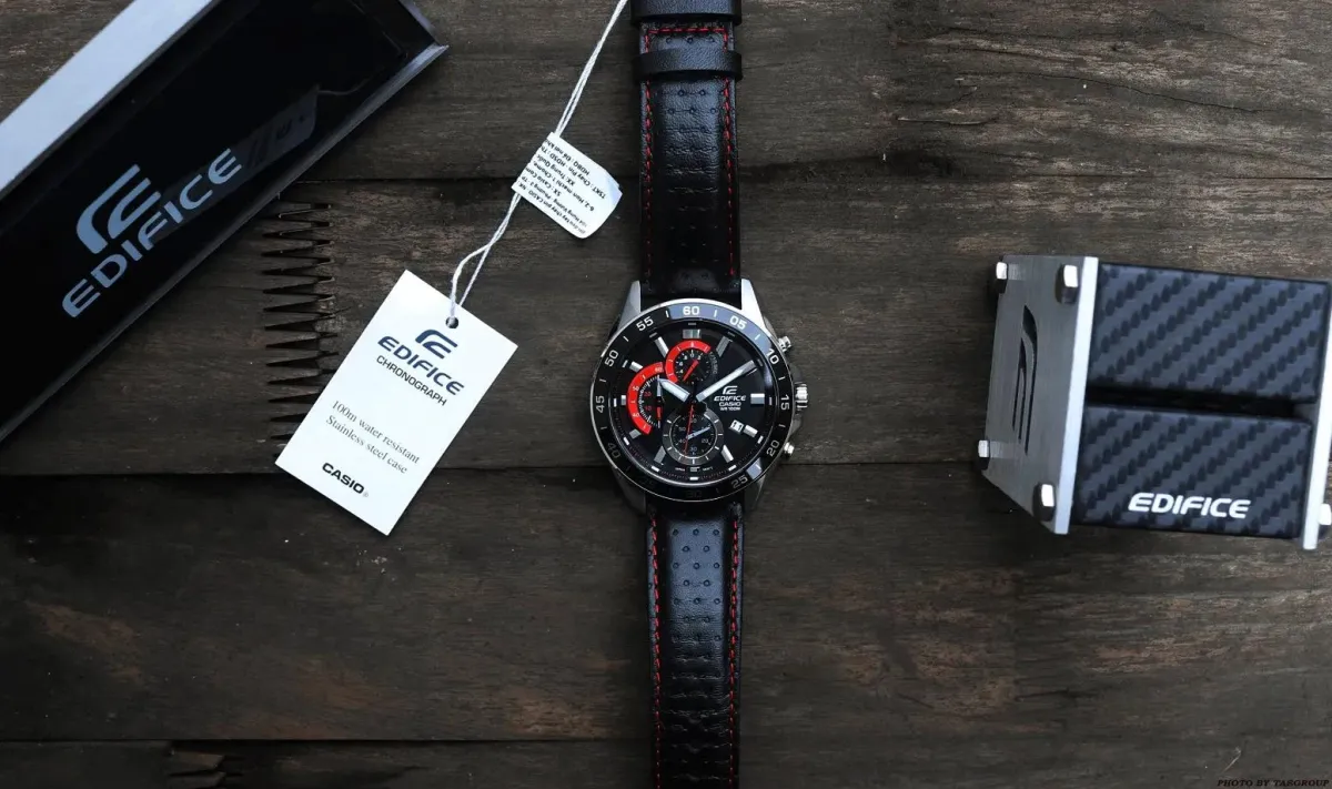 Наручные часы  Casio  Edifice Casio EFV-550L-1A (фото 7)