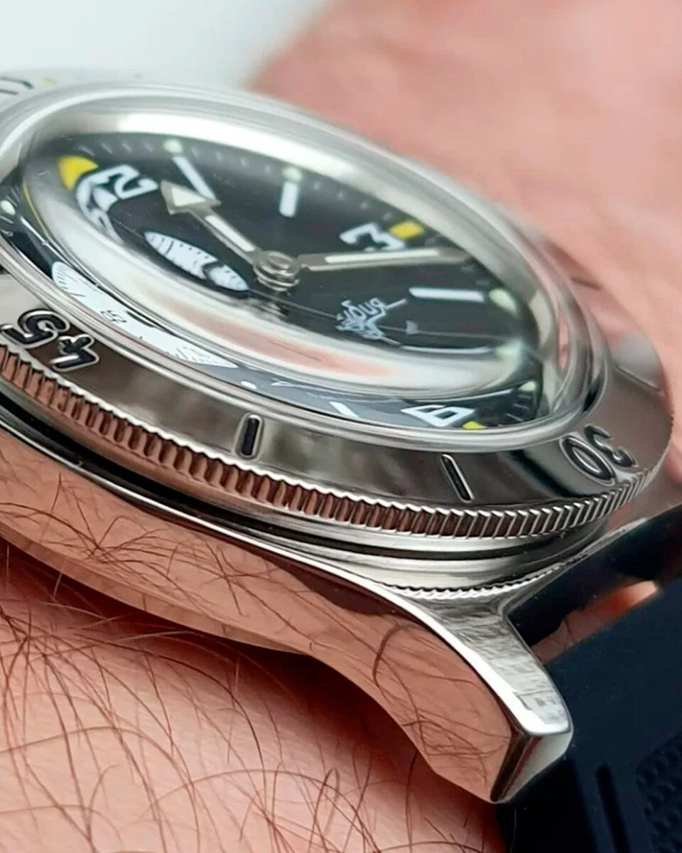 Наручные часы  Восток  Амфибия Восток 12073Б (фото 6)