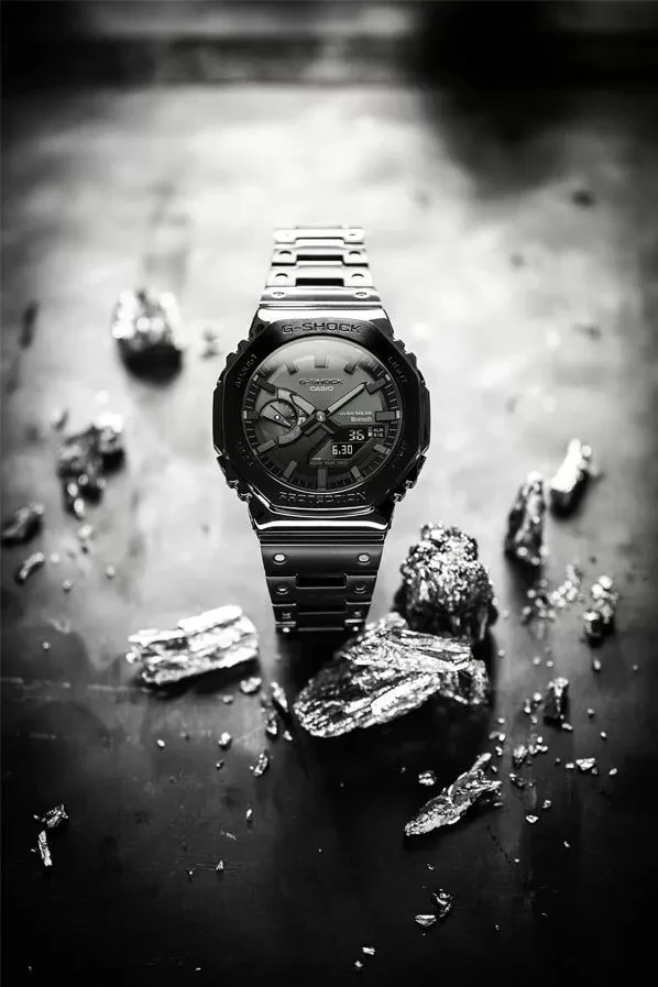 Часы  Casio  G-Shock Casio GM-B2100BD-1A (фото 4)