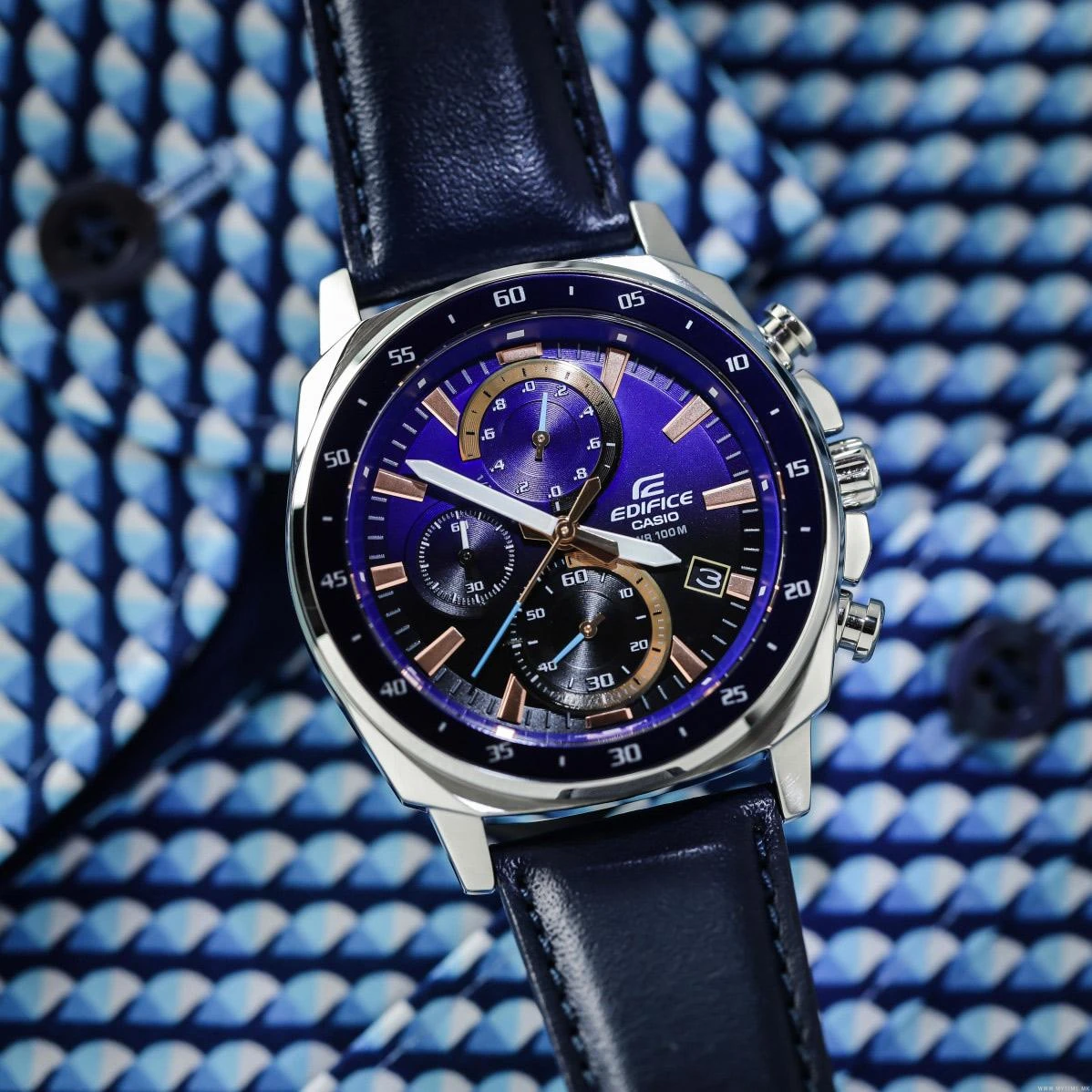 Наручные часы  Casio  Edifice Casio EFV-600L-2A (фото 2)