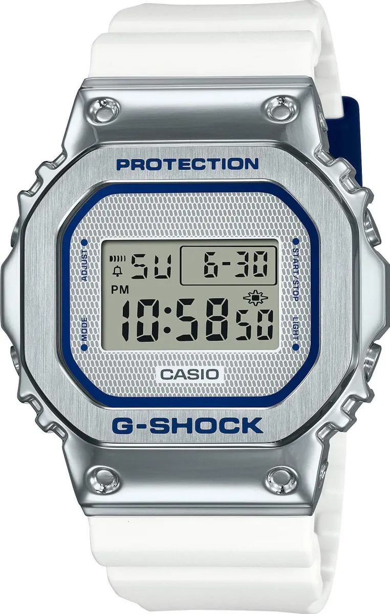 Наручные часы  Casio  G-Shock Casio GM-5600LC-7E (фото 1)
