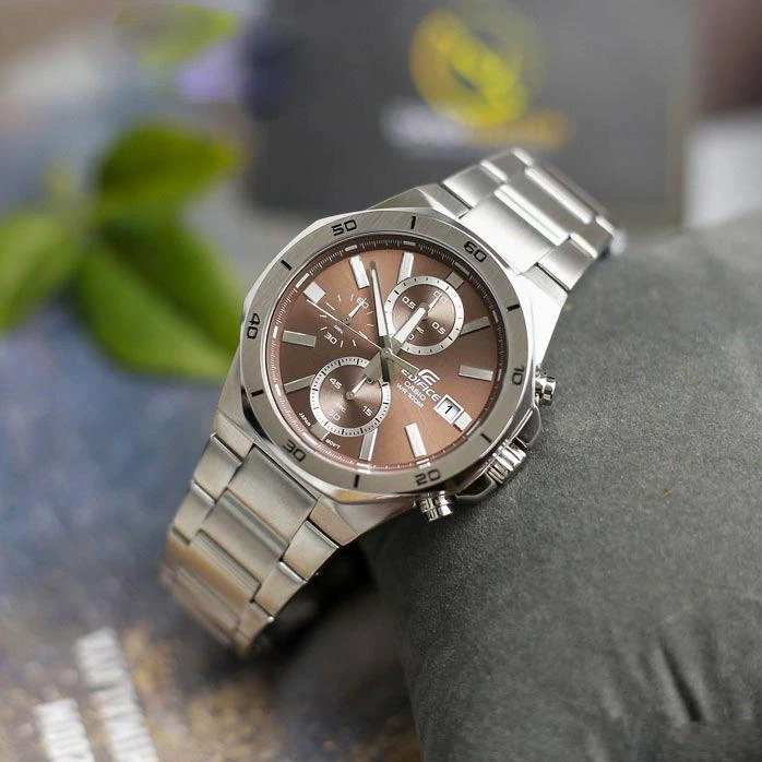 Наручные часы  Casio  Edifice Casio EFV-640D-5A (фото 4)