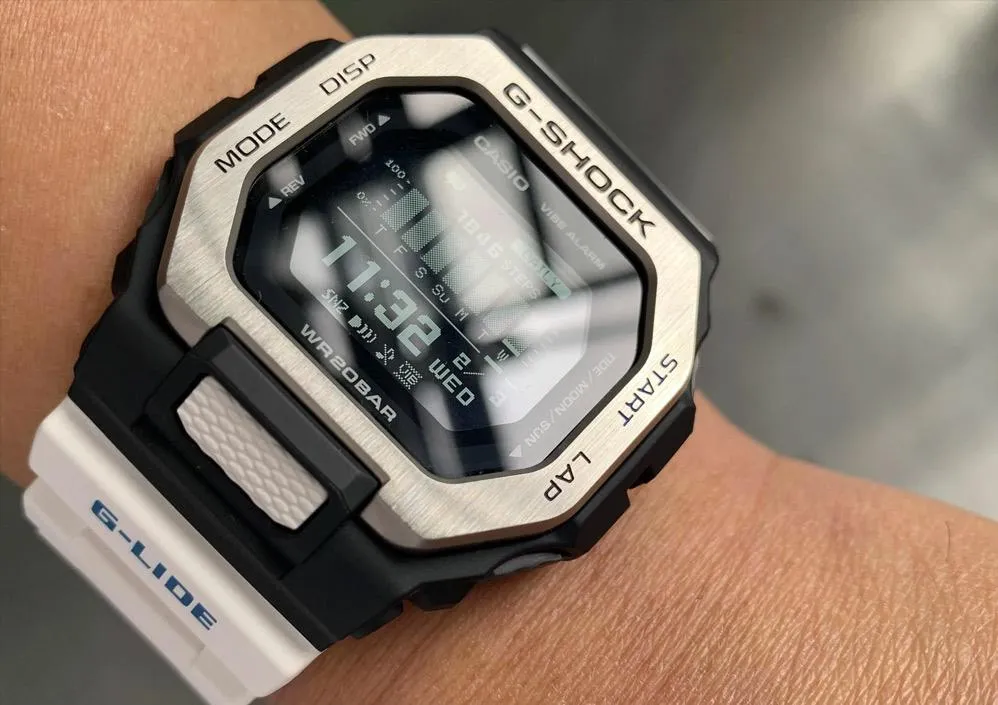 Наручные часы  Casio  G-Shock Casio GBX-100-7E (фото 2)