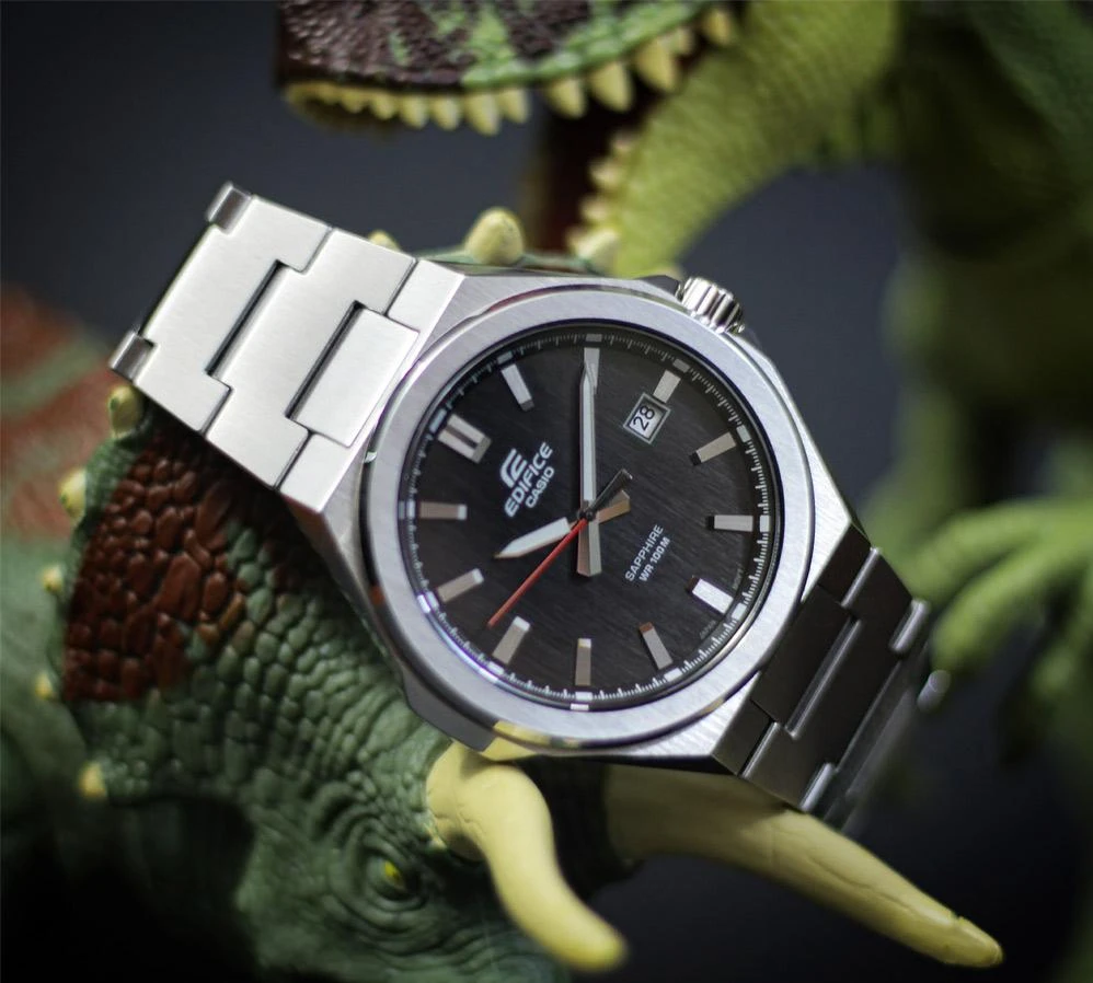 Наручные часы  Casio  Edifice Casio EFB-108D-1A (фото 2)