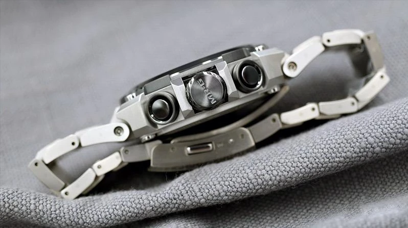 Наручные часы  Casio  G-Shock Casio MRG-B1000D-1A (фото 9)