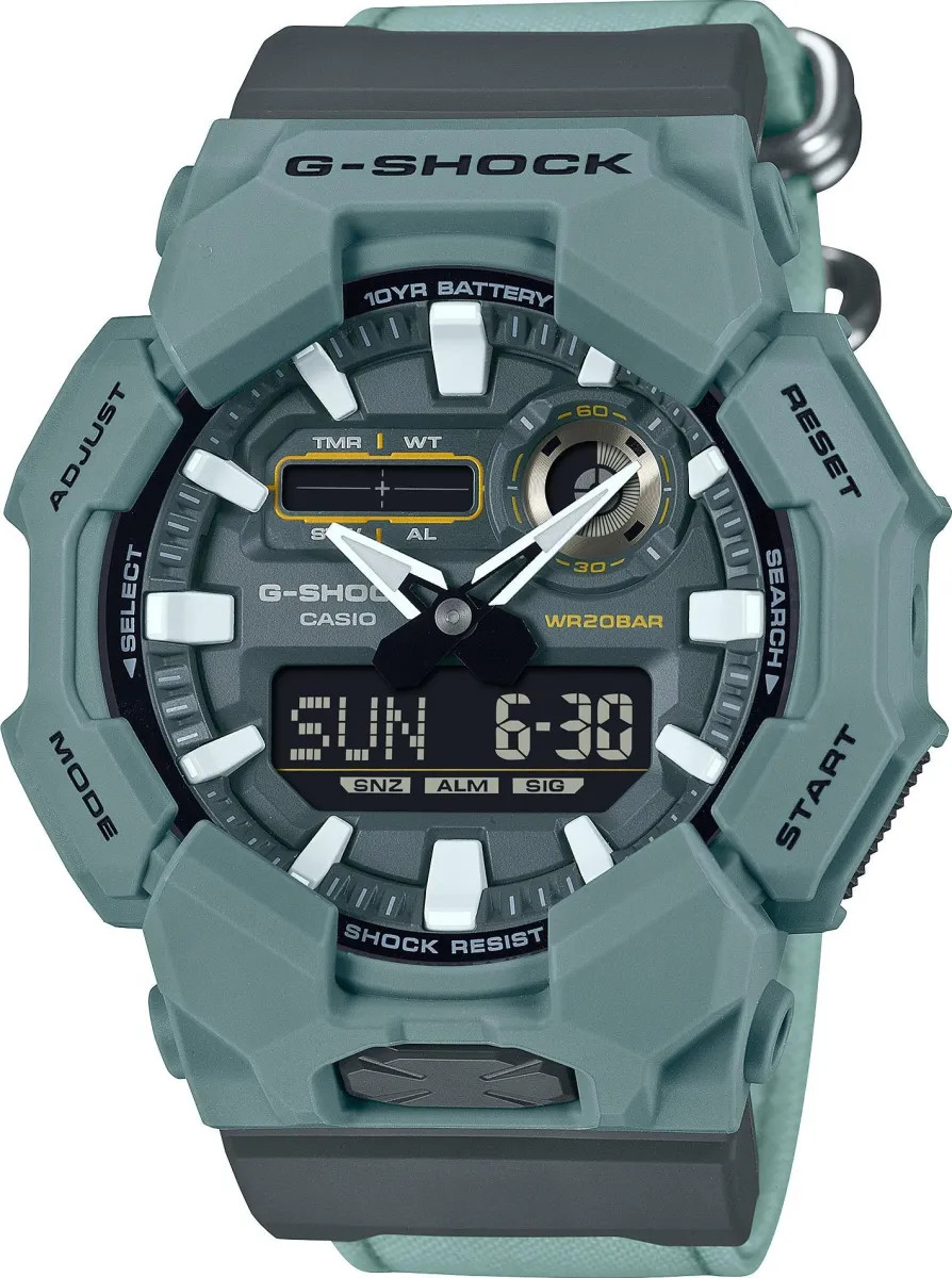 Наручные часы  Casio  G-Shock Casio GA-010CE-2A (фото 1)