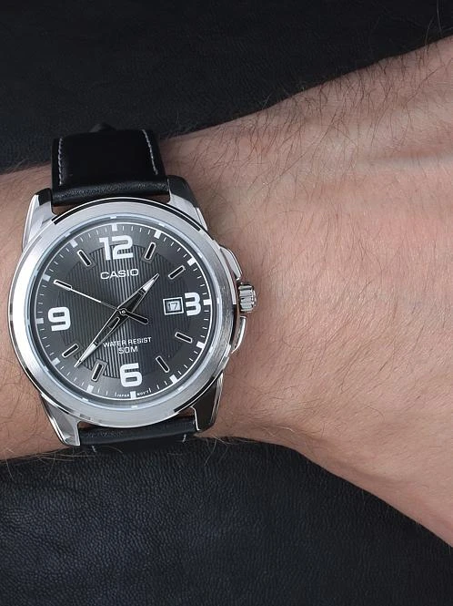 Наручные часы  Casio  Collection Casio MTP-1314L-8A (фото 2)