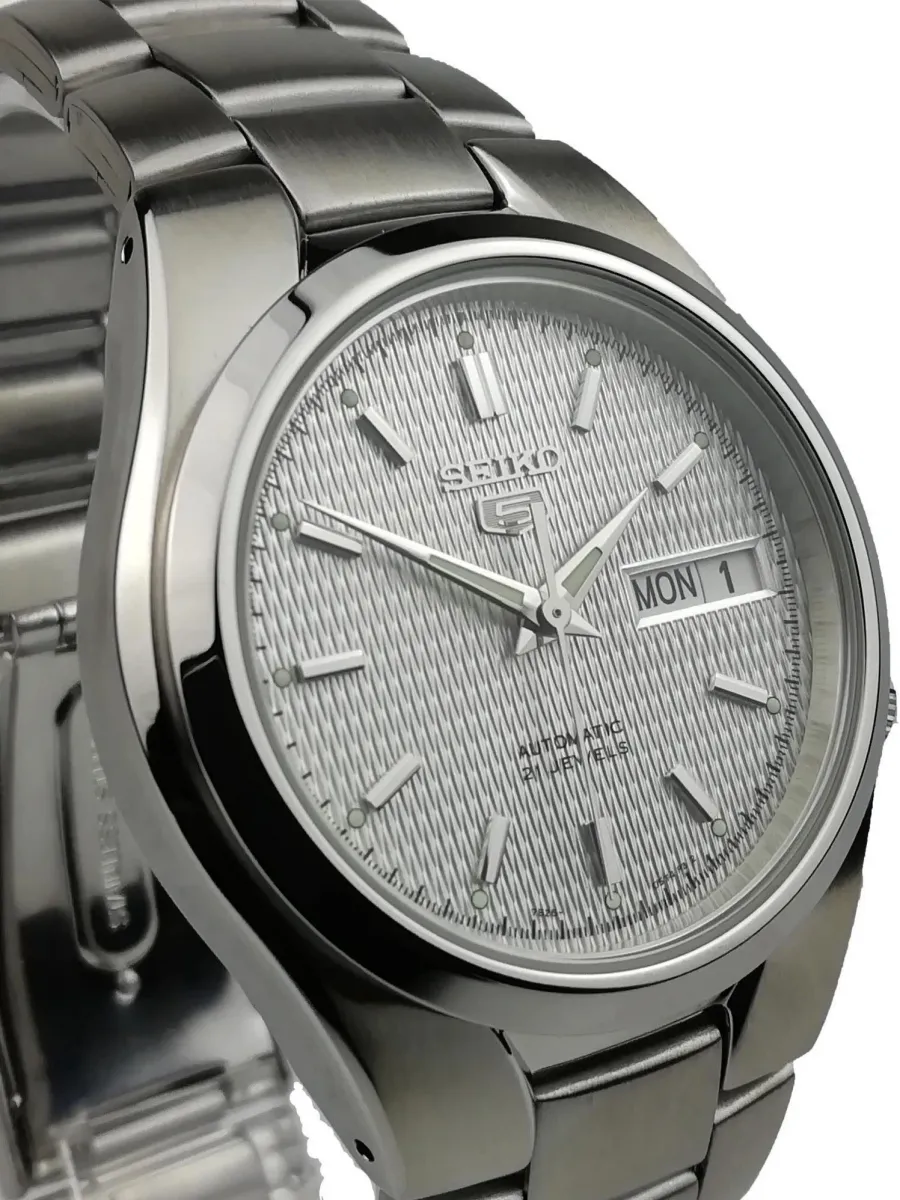 Наручные часы  Seiko  Seiko 5 Seiko SNK601K1 (фото 2)