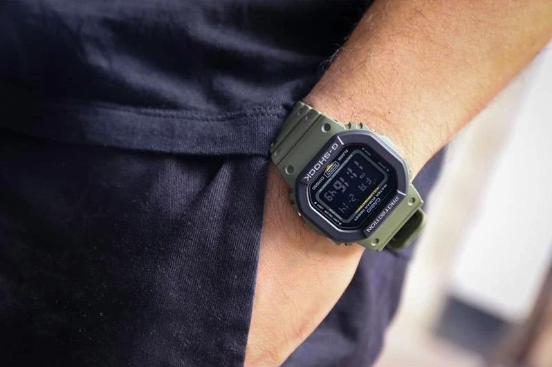 Наручные часы  Casio  G-Shock Casio DW-5610SU-3E (фото 5)