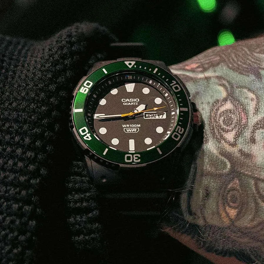 Наручные часы  Casio  Collection Casio MRW-230H-1E3 (фото 3)