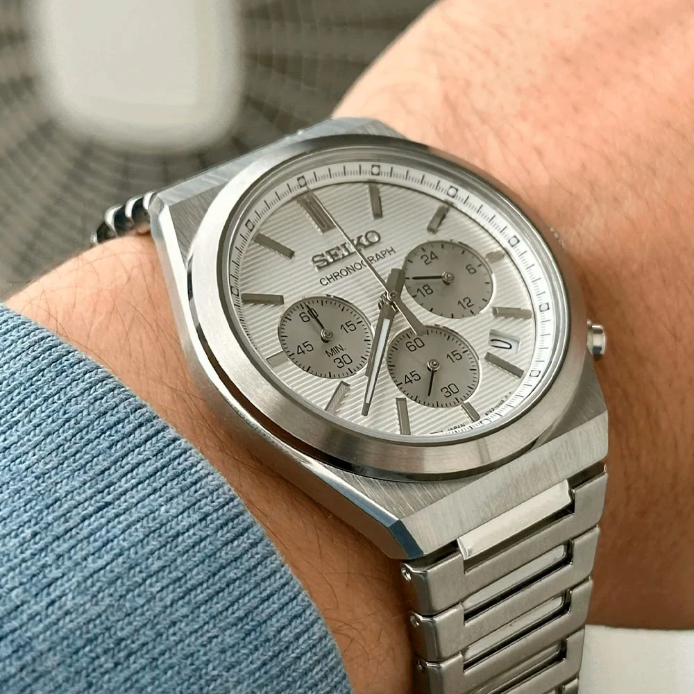 Часы  Seiko  Discover More Seiko SSB451P1 (фото 2)