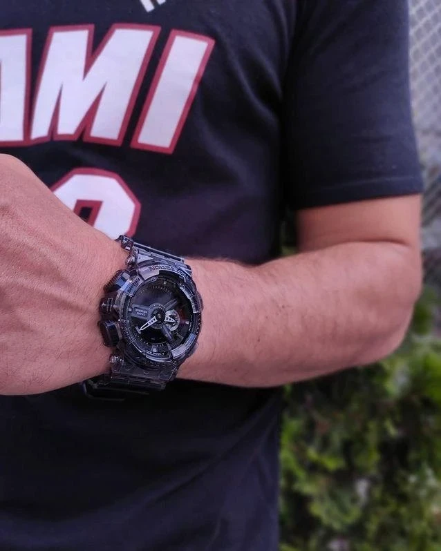 Часы  Casio  G-Shock Casio GA-110SKE-8A (фото 4)