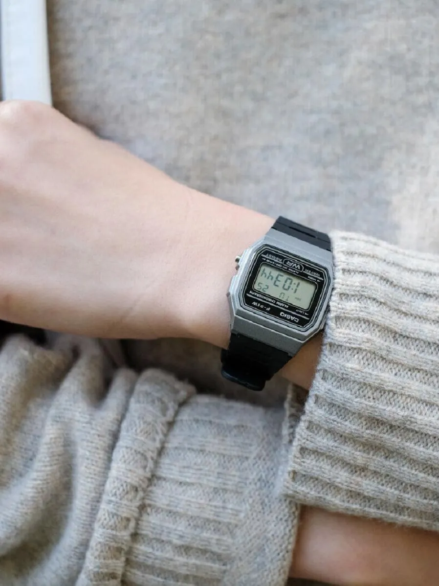 Наручные часы  Casio  Collection Casio F-91WM-1B (фото 7)