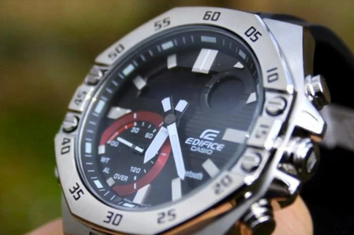 Наручные часы  Casio  Edifice Casio ECB-10P-1A (фото 6)