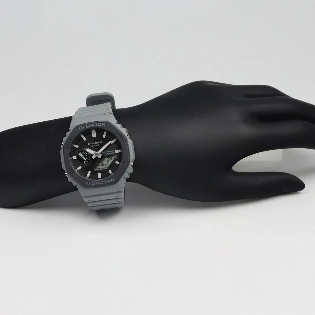 Наручные часы  Casio  G-Shock Casio GA-B2100LUU-8A (фото 6)