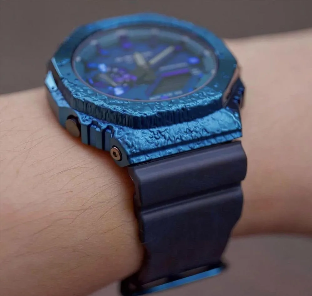 Наручные часы  Casio  G-Shock Casio GM-2140GEM-2A (фото 2)